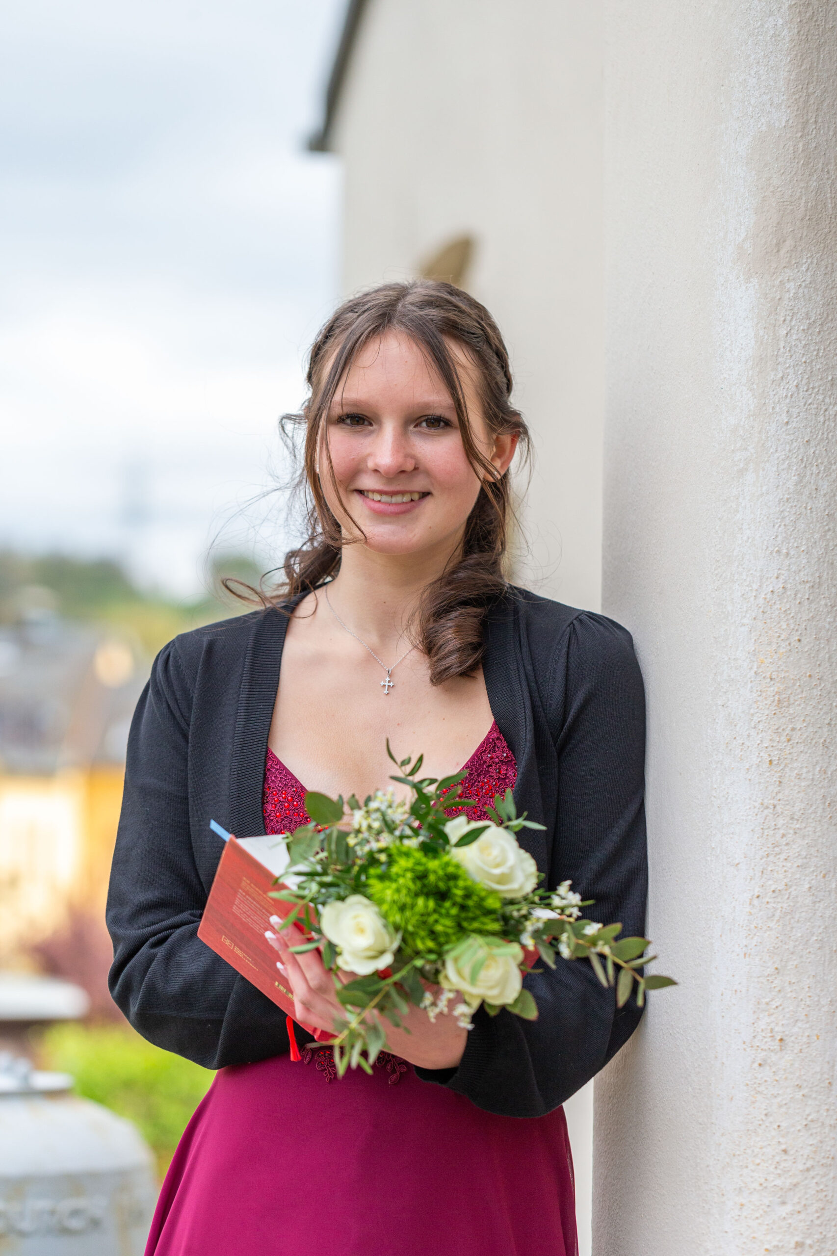 Mädchen Konfirmation, Portraitfotografie, Portraitfotografie im Erzgebirge, Fotoshooting Erzgebirge, Fotoshooting in Thermalbad-Wiesenbad, Portraitshooting Annaberg-Buchholz und Umgebung, Konfirmation Fotografie