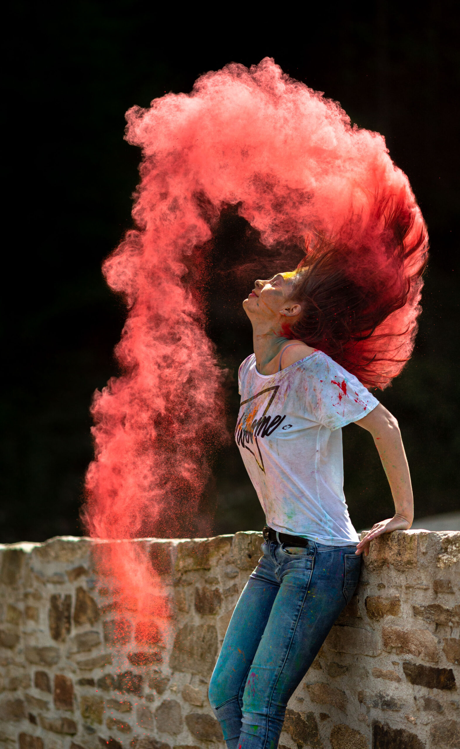 Holi Pulver Shooting, Portraitfotografie, Portraitfotografie im Erzgebirge, Fotoshooting Erzgebirge, Fotoshooting in Thermalbad-Wiesenbad, Portraitshooting Annaberg-Buchholz und Umgebung