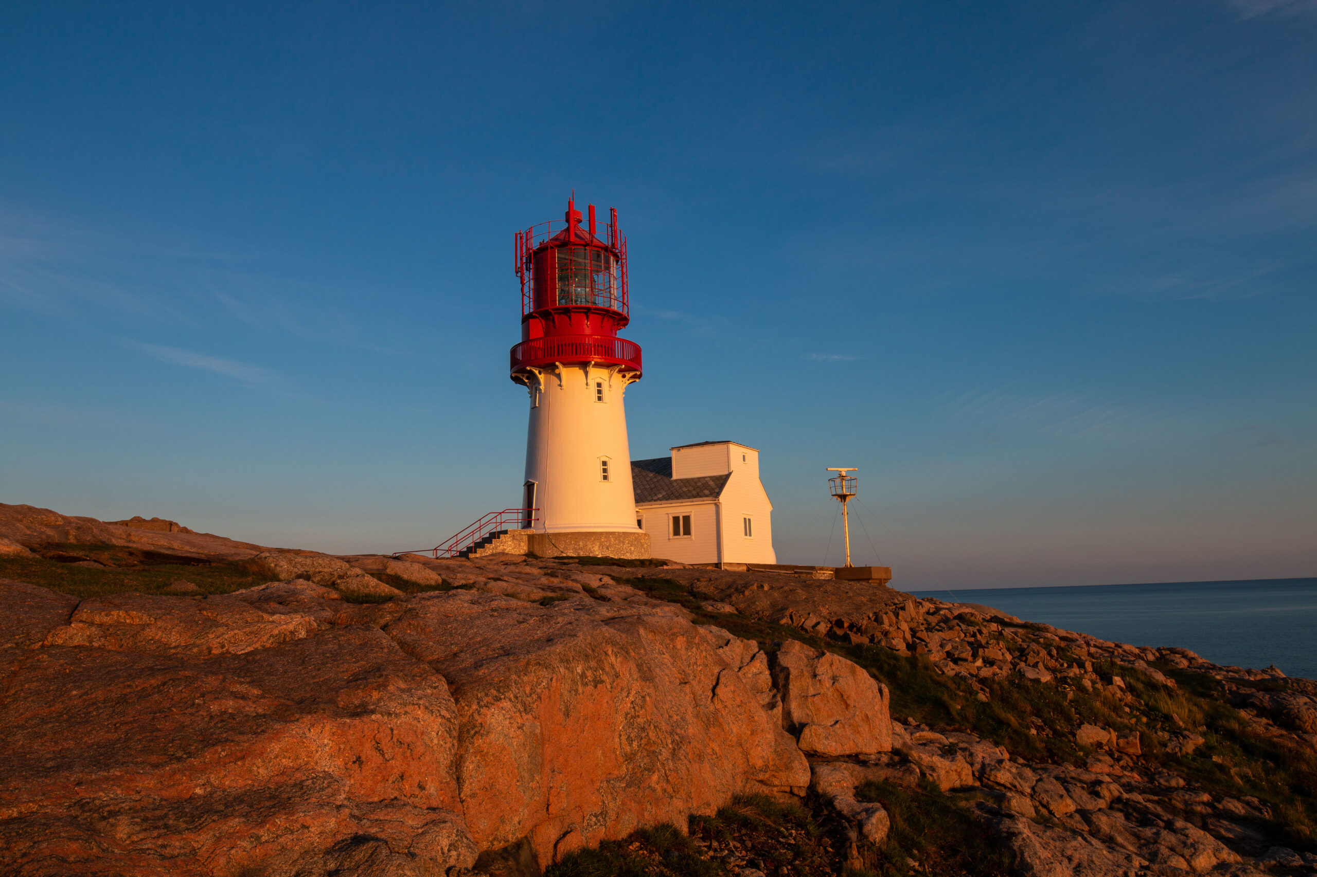 Am südlichsten Punkt von Norwegen steht der Leuchtturm Lindesnes Fyr