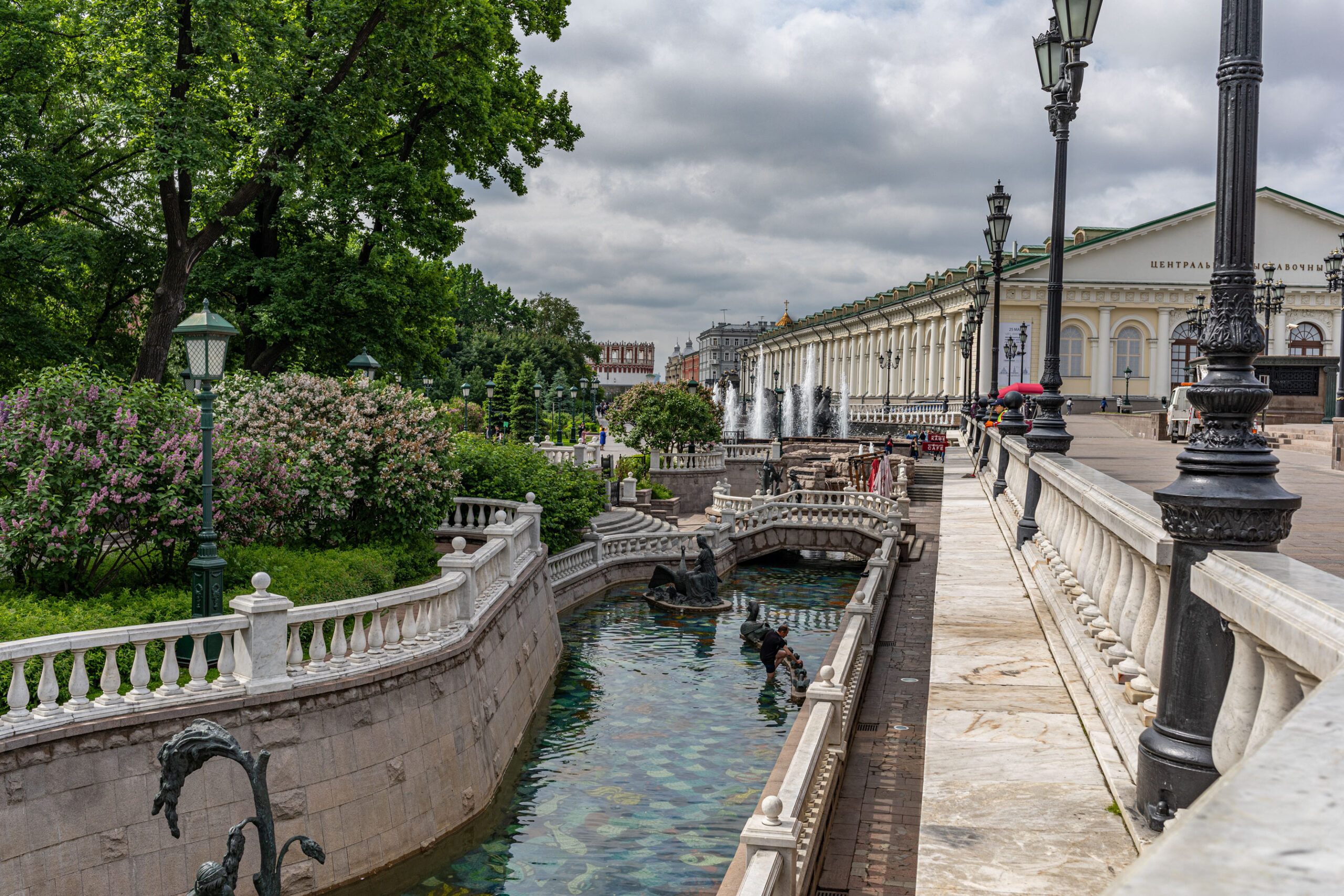 Springbrunnenanlage im Alexandergarten Moskaus